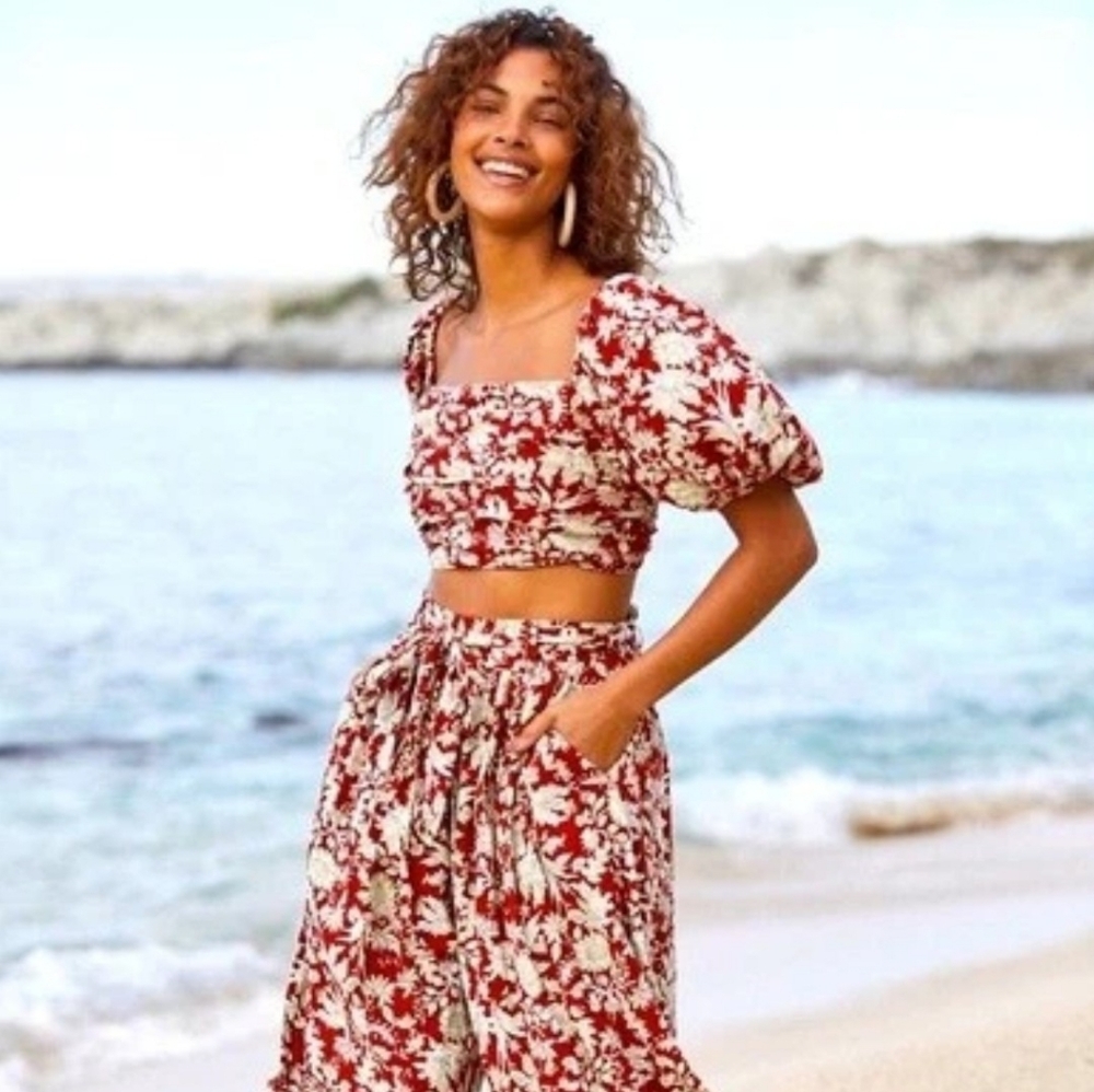 Free People Sunday Top & Wide Leg Summer Troser Set. Stunning!!!